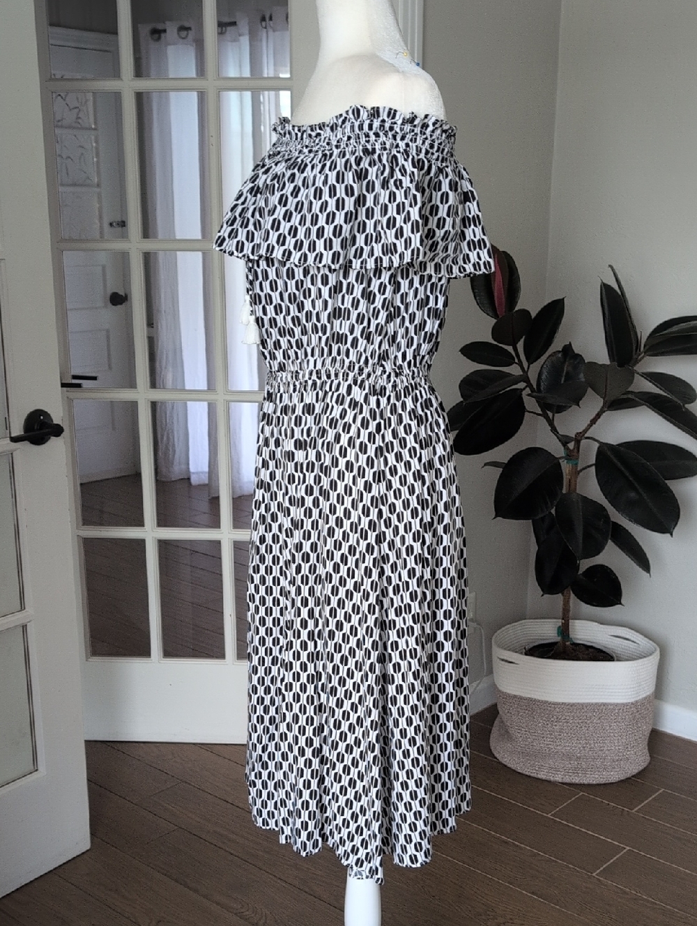NWT kate spade Arrow Striped Rayon Dress Medium Knee Length - Picture 5 of 13